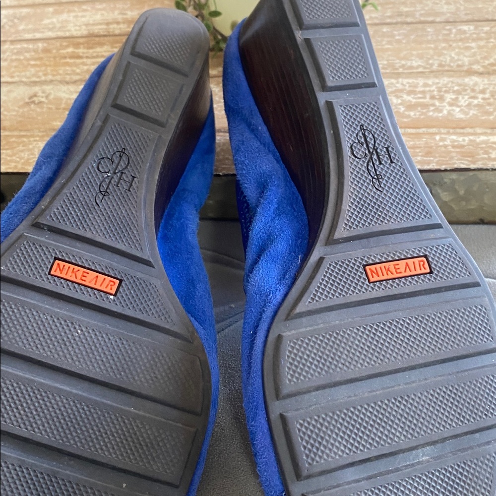 Cole Haan Women's Vibrant Blue Flats - Picture 3 of 3